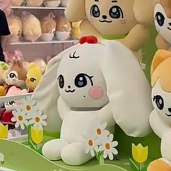 ive minive ウォニョン チェリー ぬいぐるみ クッション 公式 Amazon.co.jp: ive minive メガ クッション ウォニョン ミニブ